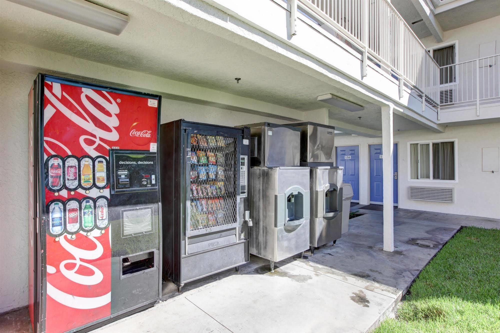 Motel 6-Westminster, Ca - North Exterior foto